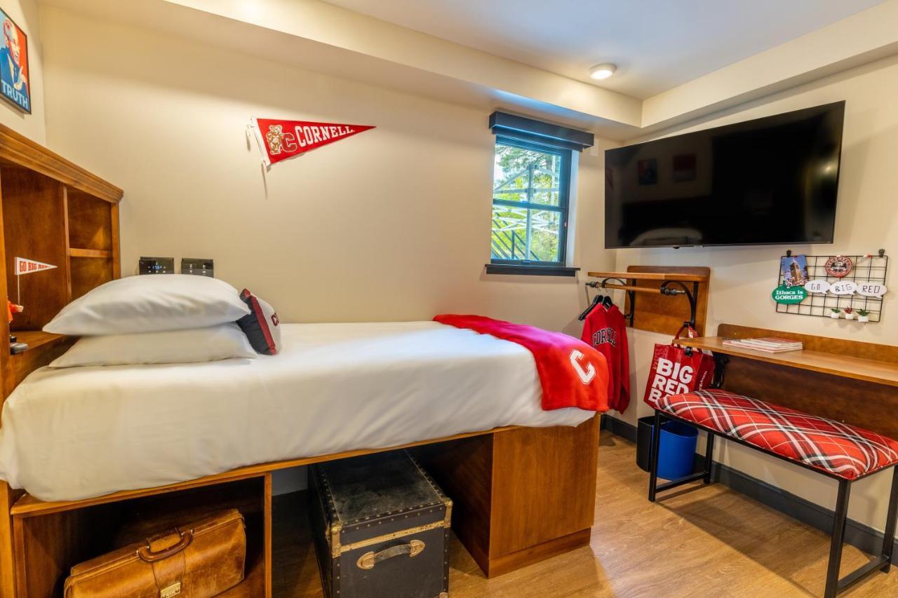 The Dorm Hotel Ithaca Dış mekan fotoğraf